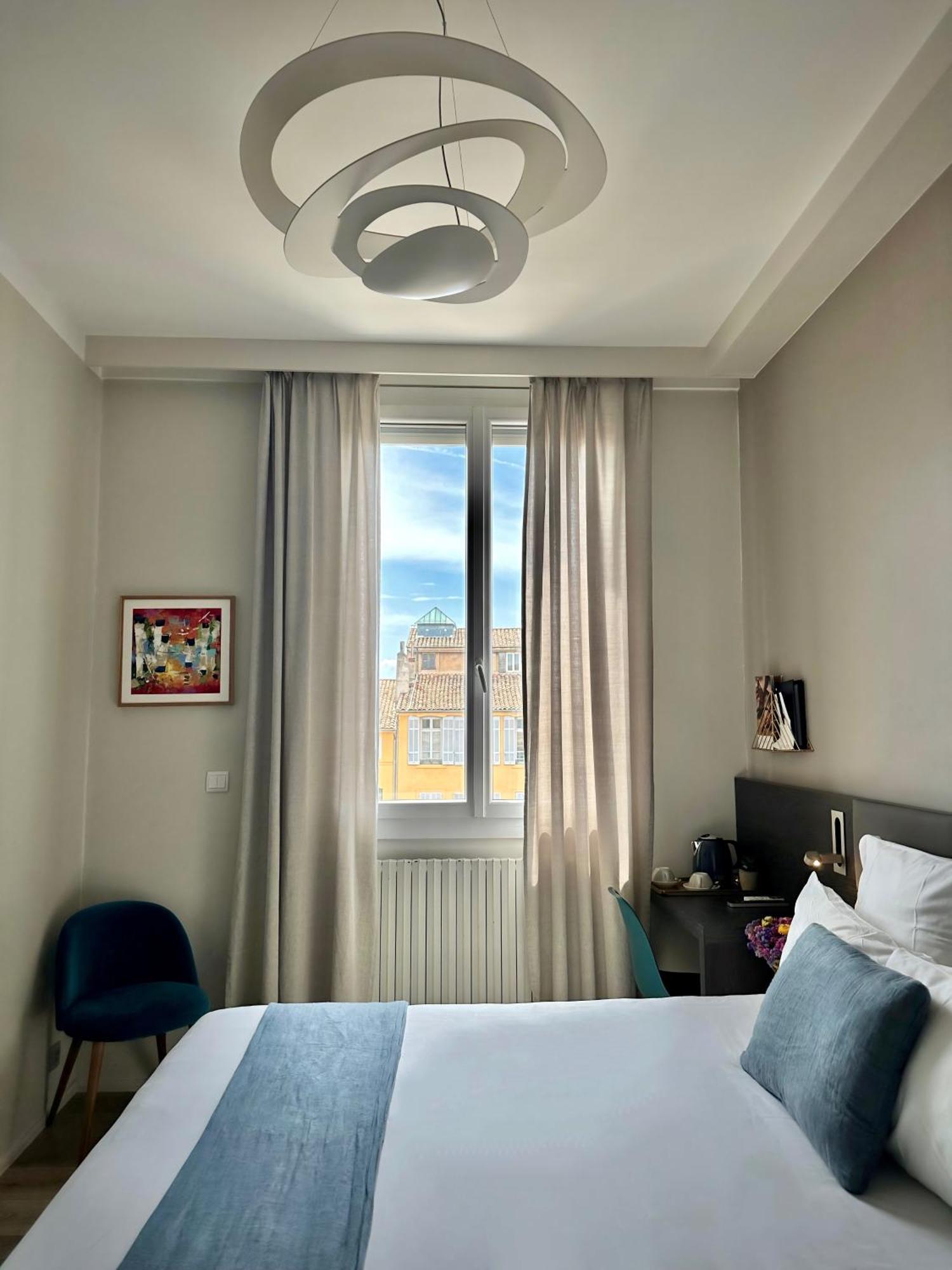 Hotel Negrecoste &